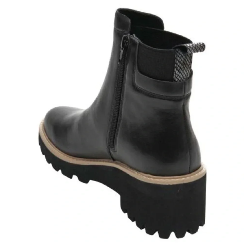 Black Leather Ankle Chelsea Boots - Picture 4 of 6